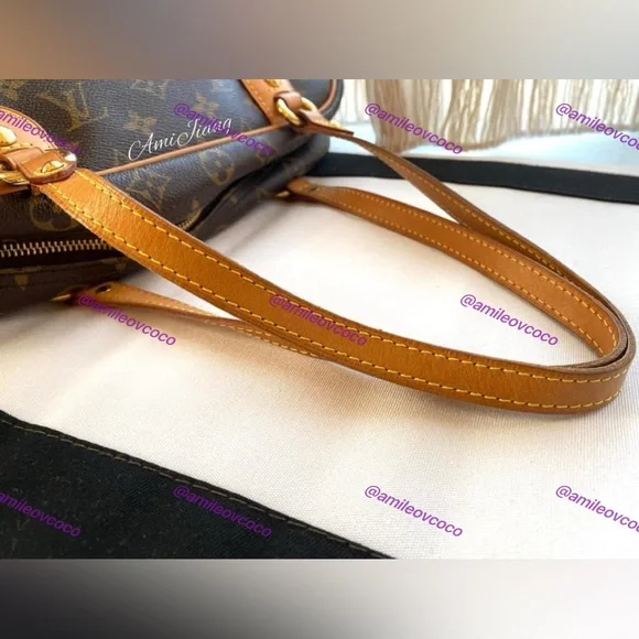 Louis Vuitton Montorgueil GM Monogram Shoulder Bag - Picture 15 of 16